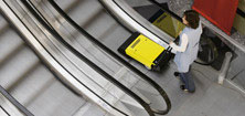 Masini de Curatat Scarile Rulante Karcher